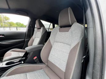 Toyota Corolla TREK