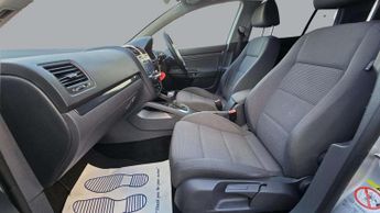 Volkswagen Golf GT TSI DSG
