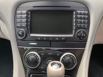 Mercedes-Benz SL Series SL350 automatic convertible, just 72,000m