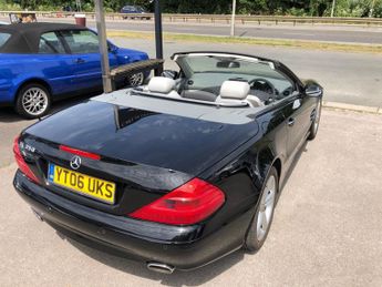 Mercedes-Benz SL Series SL350 automatic convertible, just 72,000m