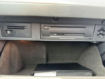 Volkswagen Golf 1.6 TDI BlueMotion Tech SE DSG Euro 5 (s/s) 5dr