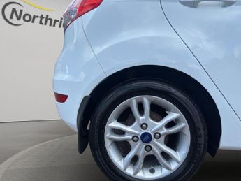Ford Fiesta 1.0 Zetec Euro 5 (s/s) 5dr