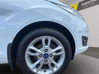 Ford Fiesta 1.0 Zetec Euro 5 (s/s) 5dr