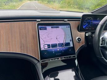 Mercedes-Benz EQE EQE 300 Exclusive Luxury Auto Electric 89 KWH PAN ROOF/HEADS-UP/