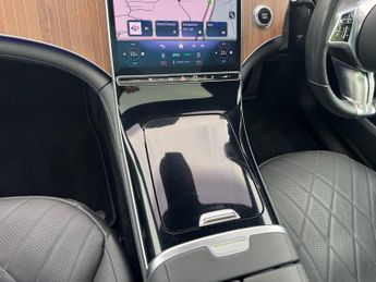 Mercedes-Benz EQE EQE 300 Exclusive Luxury Auto Electric 89 KWH PAN ROOF/HEADS-UP/