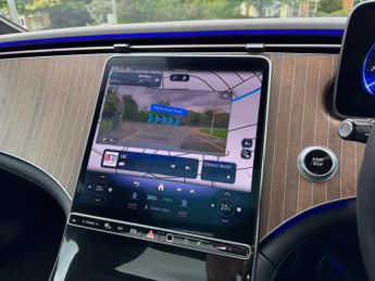 Mercedes-Benz EQE EQE 300 Exclusive Luxury Auto Electric 89 KWH PAN ROOF/HEADS-UP/