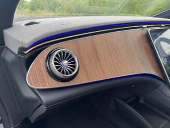 Mercedes-Benz EQE EQE 300 Exclusive Luxury Auto Electric 89 KWH PAN ROOF/HEADS-UP/