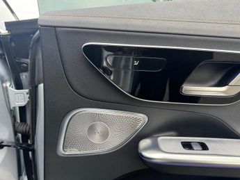 Mercedes-Benz EQE EQE 300 Exclusive Luxury Auto Electric 89 KWH PAN ROOF/HEADS-UP/