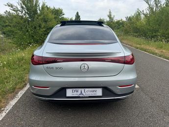 Mercedes-Benz EQE EQE 300 Exclusive Luxury Auto Electric 89 KWH PAN ROOF/HEADS-UP/