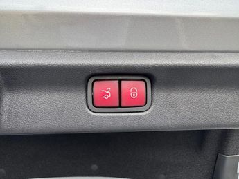 Mercedes-Benz EQE EQE 300 Exclusive Luxury Auto Electric 89 KWH PAN ROOF/HEADS-UP/