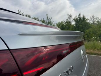 Mercedes-Benz EQE EQE 300 Exclusive Luxury Auto Electric 89 KWH PAN ROOF/HEADS-UP/