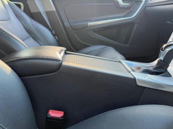 Volvo V60 2.0 T4 SE Nav Auto Euro 6 (s/s) 5dr