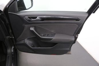 Volkswagen T-Roc 1.5 TSI EVO Black Edition DSG Euro 6 (s/s) 5dr