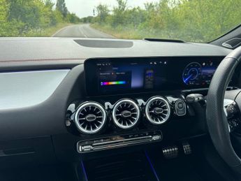 Mercedes-Benz EQA EQA 250+ AMG Line Premium Plus Auto Electric 70 KWH PAN ROOF/HEA