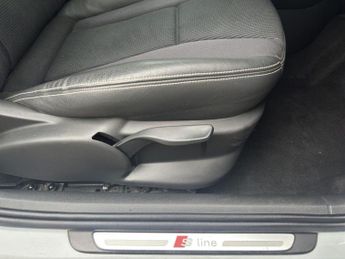 Audi A1 1.4 TFSI S line Style Edition Sportback S Tronic Euro 5 (s/s) 5d