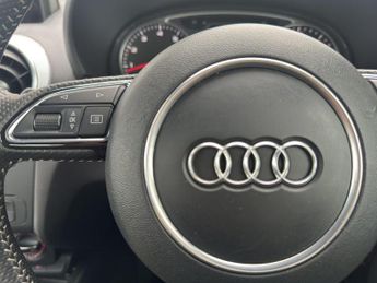Audi A1 1.4 TFSI S line Style Edition Sportback S Tronic Euro 5 (s/s) 5d