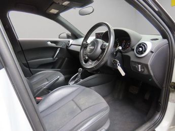 Audi A1 1.4 TFSI S line Style Edition Sportback S Tronic Euro 5 (s/s) 5d