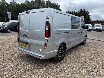 Renault Trafic Crew Cab AUTO LWB L2H1 Low Roof Sport LL30 Air Con Alloys Sensor