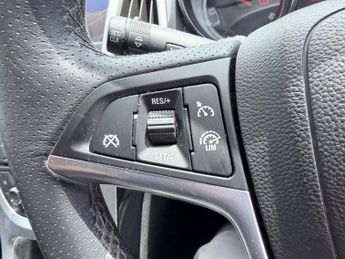 Vauxhall Astra GTC 2.0 SRI CDTI S/S
