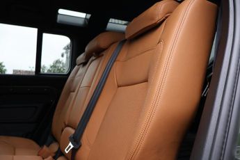 Land Rover Defender 110 BRAND NEW D350 HARD TOP X-DYNAMIC HSE STYLED BY SEEKER SVR SEATS