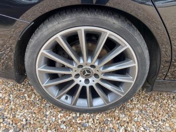 Mercedes-Benz C Class 2.1 C220d AMG Line (Premium Plus) G-Tronic+ Euro 6 (s/s) 5dr