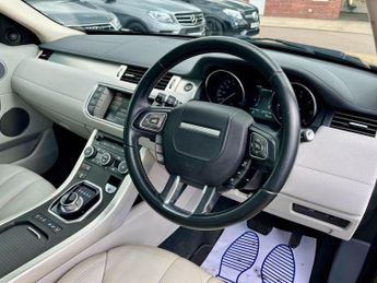 Land Rover Range Rover Evoque 2.2 SD4 Pure Auto 4WD Euro 5 (s/s) 5dr
