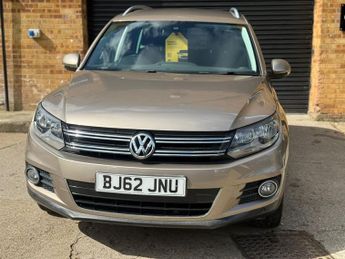 Volkswagen Tiguan 2.0 TDI BlueMotion Tech SE SUV 5dr Diesel DSG 4WD