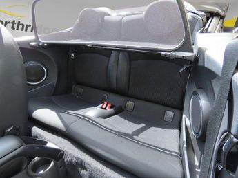 Mini Convertible 1.6 Cooper Auto Euro 6 2dr