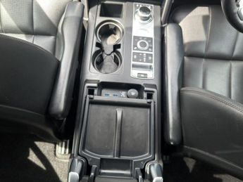 Land Rover Discovery 3.0 SD V6 Landmark Edition Auto 4WD Euro 6 (s/s) 5dr