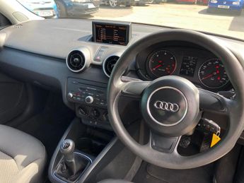 Audi A1 1.6 TDI SE 3dr 71000m £20 Road Tax 78mpg