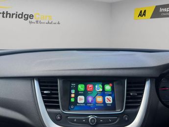 Vauxhall Grandland X 1.2 Turbo SE Premium Euro 6 (s/s) 5dr