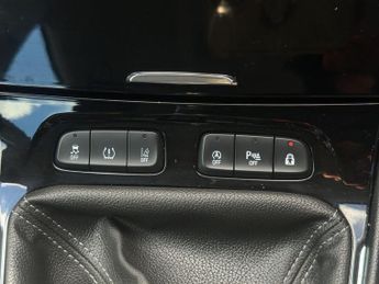 Vauxhall Grandland X 1.2 Turbo SE Premium Euro 6 (s/s) 5dr