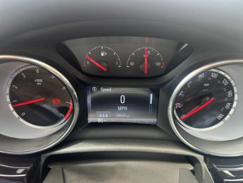 Vauxhall Astra 1.4i Turbo Elite Nav Euro 6 5dr