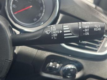 Vauxhall Astra 1.4i Turbo Elite Nav Euro 6 5dr