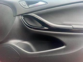 Vauxhall Astra 1.4i Turbo Elite Nav Euro 6 5dr