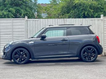 Mini Hatch 2.0 Cooper S Sport Hatchback 3dr Petrol Steptronic Euro 6 (s/s) 