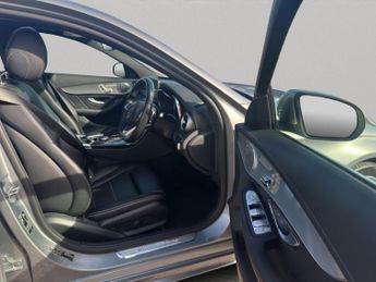 Mercedes-Benz C Class 2.1 C220d AMG Line (Premium Plus) Saloon 4dr Diesel 7G-Tronic+ E