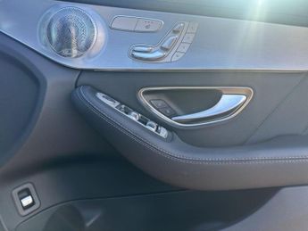 Mercedes-Benz C Class 2.1 C220d AMG Line (Premium Plus) Saloon 4dr Diesel 7G-Tronic+ E