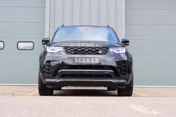 Land Rover Discovery 2023 R-DYNAMIC SE MHEV rear seat conversion deployable side step
