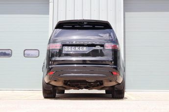 Land Rover Discovery 2023 R-DYNAMIC SE MHEV rear seat conversion deployable side step