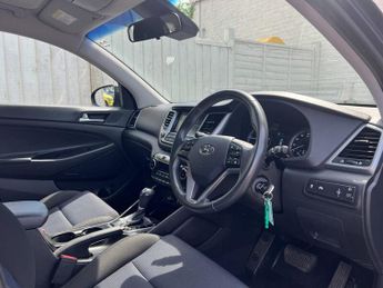 Hyundai TUCSON (Sold)1.7 CRDi Blue Drive SE Nav SUV 5dr Diesel DCT Euro 6 (s/s)