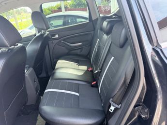 Ford Kuga 2.0 TITANIUM TDCI AWD