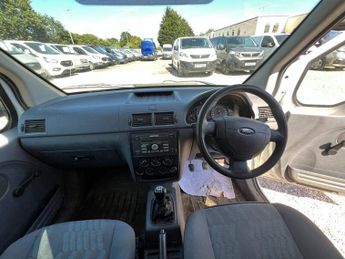 Ford Transit Connect SWB L1H1 Low Roof NO VAT