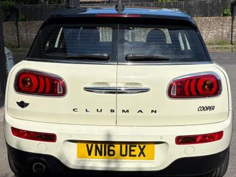 Mini Clubman Cooper 1.5 Petrol Automatic Chili Media XL + LEATHER + SUNROOF