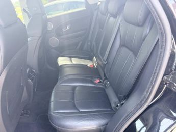 Land Rover Range Rover Evoque 2.0 TD4 SE TECH