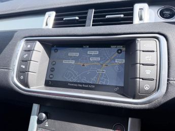 Land Rover Range Rover Evoque 2.0 TD4 SE TECH