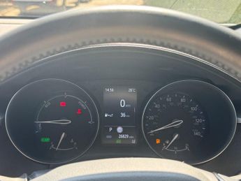 Toyota C-HR 1.8 VVT-h GPF Icon SUV 5dr Petrol Hybrid CVT Euro 6 (s/s) (122 p
