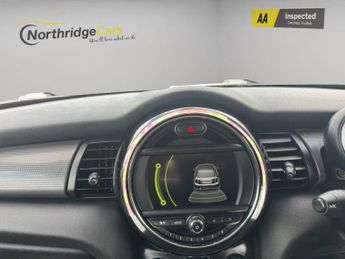 Mini Hatch 1.5 Cooper Auto Euro 6 (s/s) 3dr