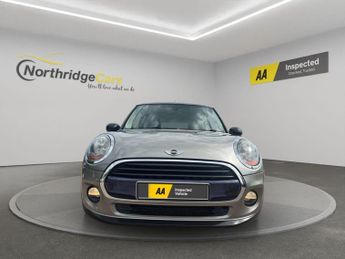 Mini Hatch 1.5 Cooper Auto Euro 6 (s/s) 3dr
