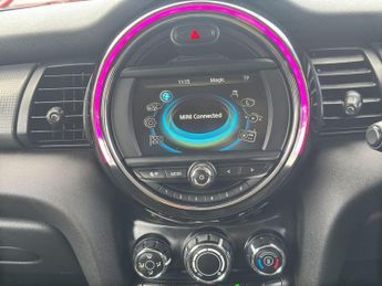 Mini Hatch 1.5 Cooper Auto Euro 6 (s/s) 3dr